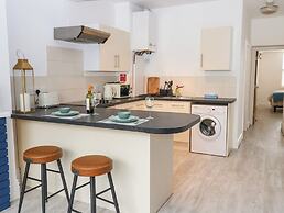 Harbour Lights Apartment