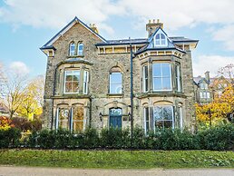 Castleton Suite