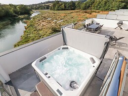 Carnon Gwel, Devoran