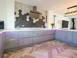 Carnon Gwel, Devoran