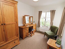 Holborn Cottage, Blencathra Street