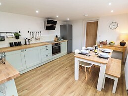 Holborn Cottage, Blencathra Street