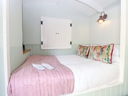 Damsel Shepherds Hut