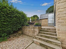 Oakwood Lodge