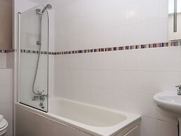 Bullfinch at Moorhead Country Holidays