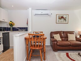 Bullfinch at Moorhead Country Holidays