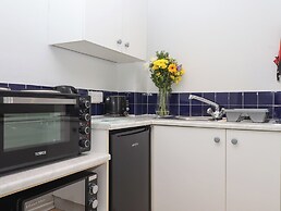 Bullfinch at Moorhead Country Holidays