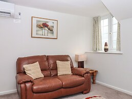 Bullfinch at Moorhead Country Holidays