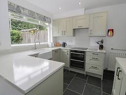 Cottage on the Green