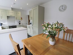 Cottage on the Green