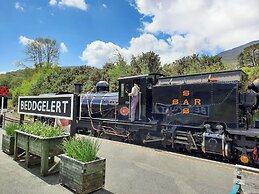 Cottage on the Green
