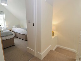 Cottage on the Green