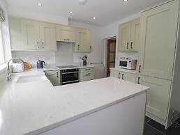 Cottage on the Green