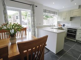 Cottage on the Green