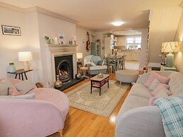 3 Coastguard Station