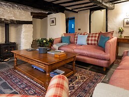 Stone Arthur Cottage