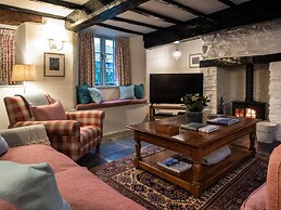 Stone Arthur Cottage