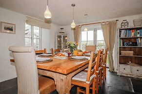 Poldue House