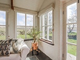 Poldue House