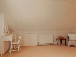 Poldue House