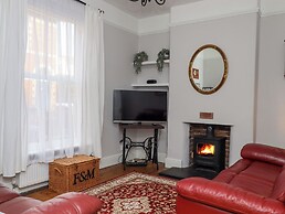 12 Salisbury Terrace