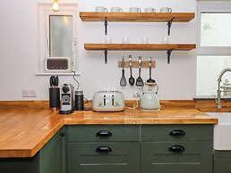 12 Salisbury Terrace