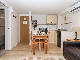 Goldfinch at Moorhead Country Holidays