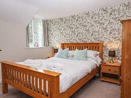 Greenfinch at Moorhead Country Holidays