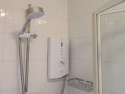 New Tower House- 10 Pear Tree Court