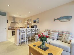 Oakley View Apartment