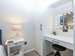 Oakley View Apartment