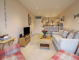 Oakley View Apartment