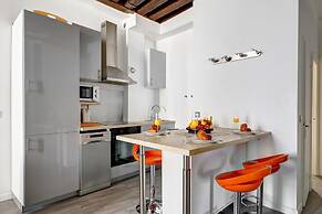 Charming 1BR in Saint-Germain Sleeps 4