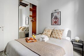 Charming 1BR in Saint-Germain Sleeps 4