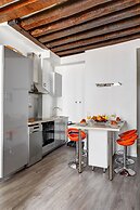 Charming 1BR in Saint-Germain Sleeps 4