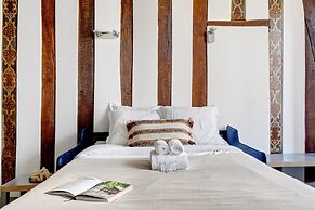 Charming 1BR in Saint-Germain Sleeps 4