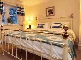 Woodside Cottage