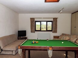 Valley House