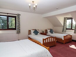 Valley House