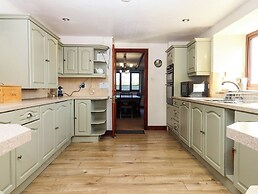 Valley House