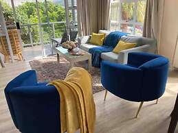 Oceanfront Apartment in Cape Town With Stunning Views