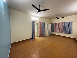 JK Rooms 149 Thakur Galaxy