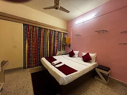 JK Rooms 149 Thakur Galaxy