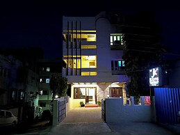 JK Rooms 149 Thakur Galaxy