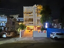 JK Rooms 149 Thakur Galaxy