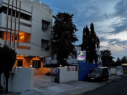 JK Rooms 149 Thakur Galaxy