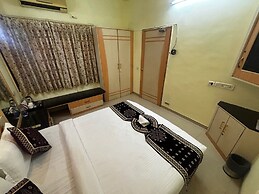 JK Rooms 149 Thakur Galaxy
