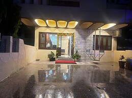 JK Rooms 149 Thakur Galaxy