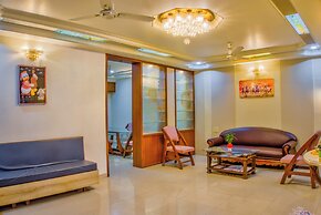 Hotel Thakur Galaxy, Sadar Market