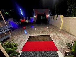 JK Rooms 149 Thakur Galaxy